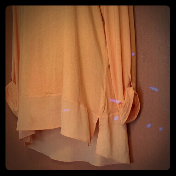 SOLD!💖Dreamsicle top 3/4 sleeve  EUC button roll - Picture 3 of 8